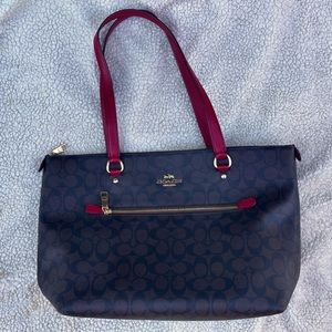 Authentic Coach Gallery Tote Bag in SIGNATURE Canvas (Gold/Brown/1941 Red)